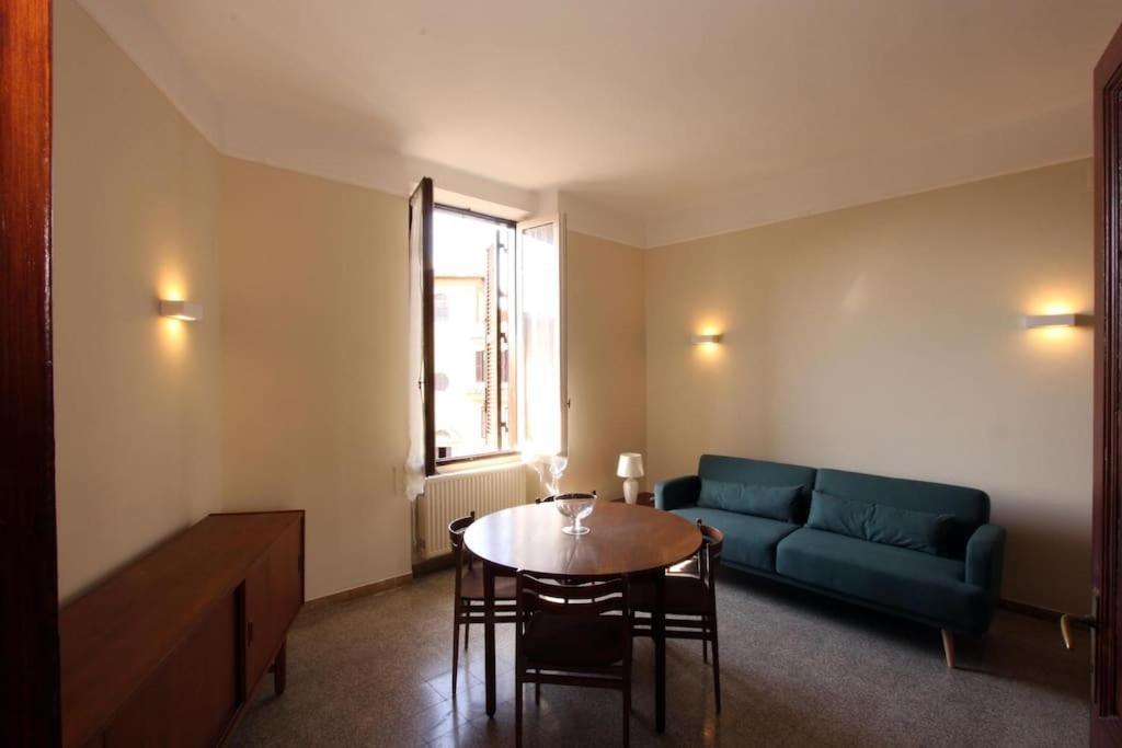 Sacconi Flat — Photos 1